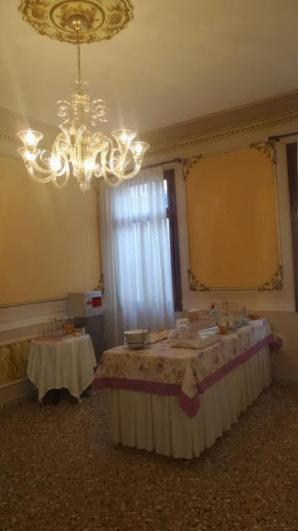 Casa Di Carlo Goldoni - Dimora Storica Bed & Breakfast Chioggia Ngoại thất bức ảnh